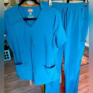 Dickies Stretch Scrub Set